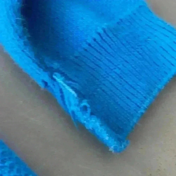 Topshop Blue Knitted Crew Neck Oversized Yin Yang Pullover Sweater Size 4-6 - Picture 8 of 9